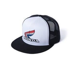 Brand new! SnapBack trucker hat Honda motor sports Vintage style flat bill